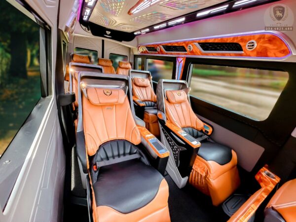 cho-thue-xe-limousine-9-cho
