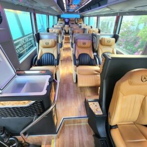 Thue-xe-limousine-16-cho-2