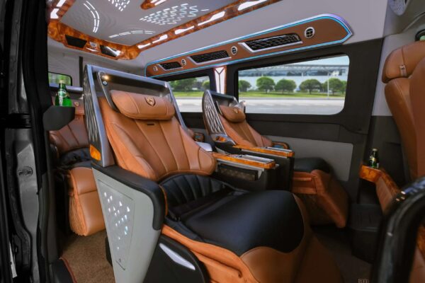 noi-that-xe-limousine-9-cho-2