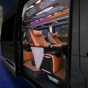 noi-that-xe-limousine-9-cho-6