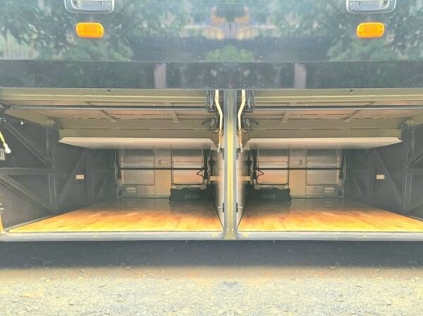 thue-xe-limousine-16-cho-5