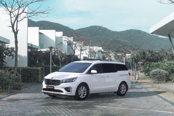 xe-7-cho-kia-sedona-2